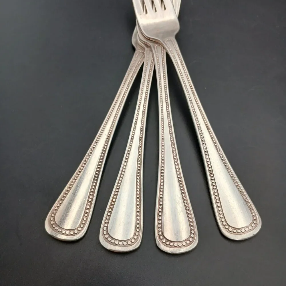 4 Oneida NEEDLEPOINT Beaded Artistry Stainless 1881 Rogers Ltd Salad Forks